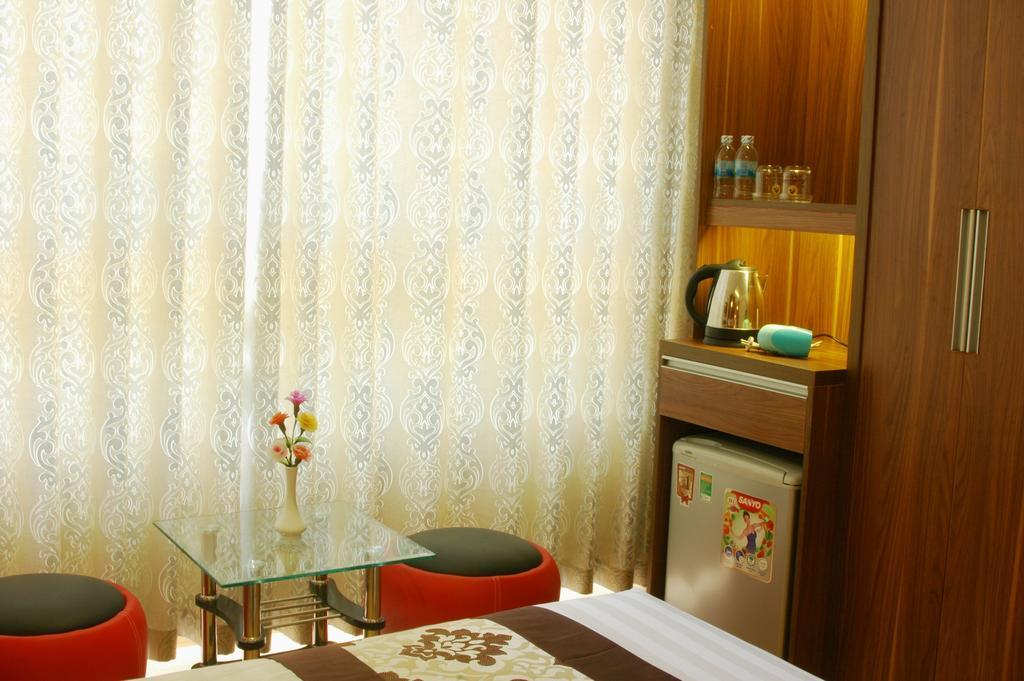 Minh Nhat Hotel Нячанг Номер фото