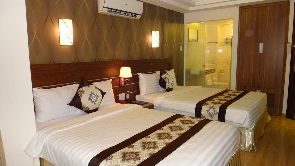 Minh Nhat Hotel Нячанг Номер фото