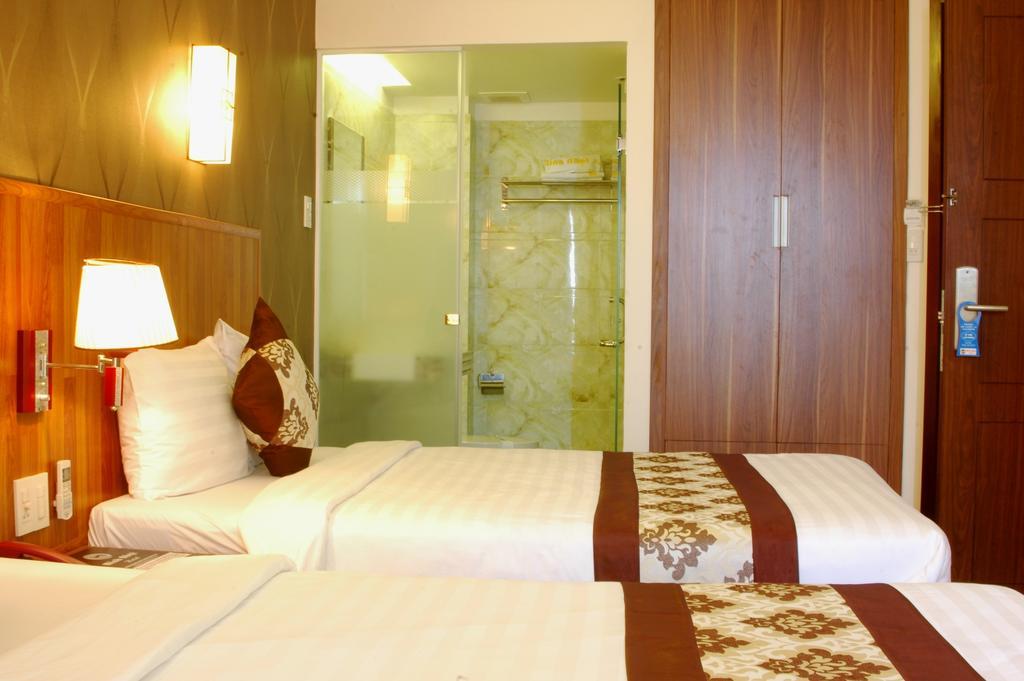 Minh Nhat Hotel Нячанг Номер фото