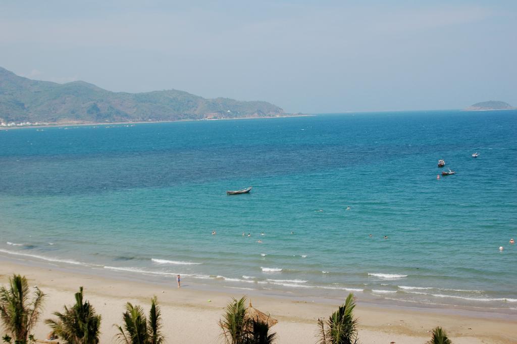 Minh Nhat Hotel Нячанг Экстерьер фото