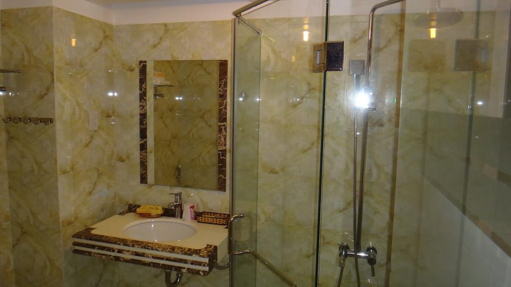 Minh Nhat Hotel Нячанг Номер фото